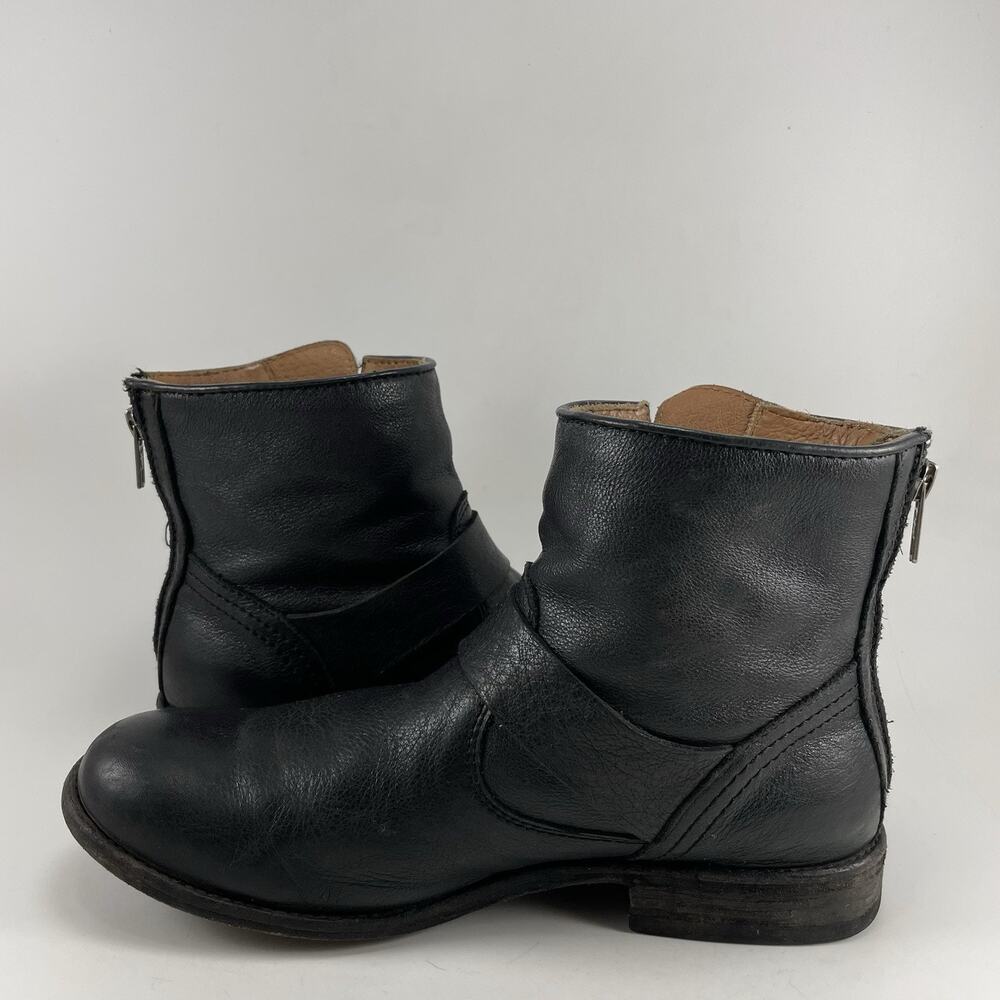 Frye Tyler Engineer Ankle Boots Womens Size 8 B Black Leather Moto Biker Buckle - Picture 13 of 13